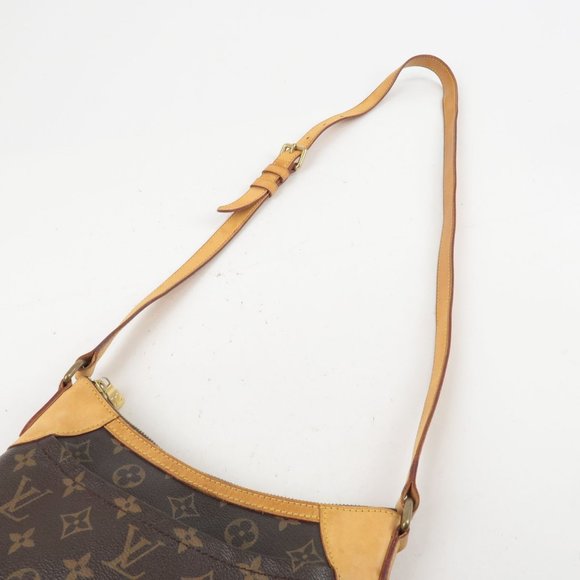 Odeon PM Monogram Canvas Shoulder Bag - Picture 6 of 11